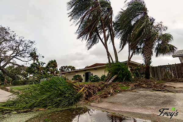 Debris Clean Up Melbourne, Titusville, Merritt Island and Brevard County